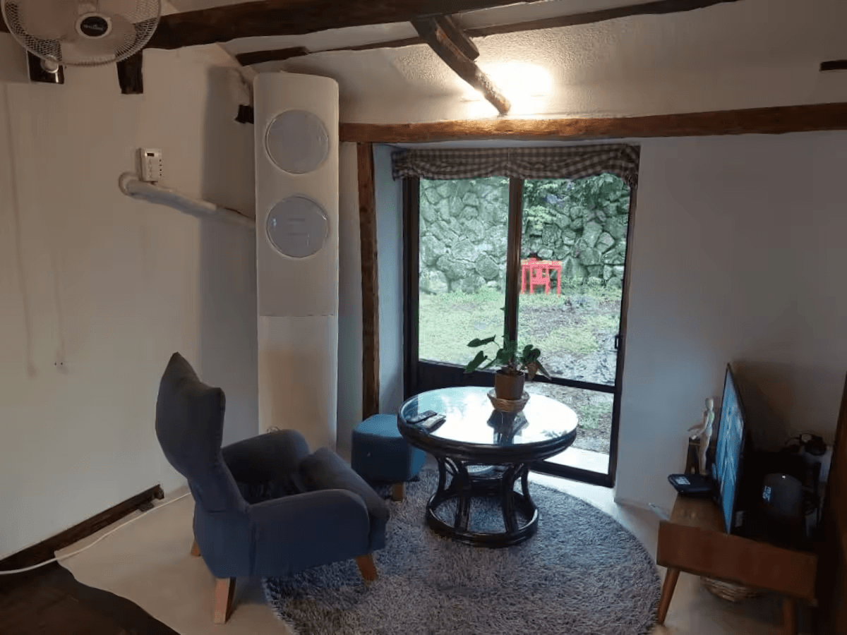 Jocheon Studio (2 Guests)